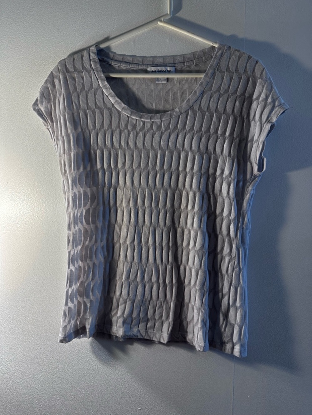Liz Claiborne Light Gray Textured Short Sleeve Tee